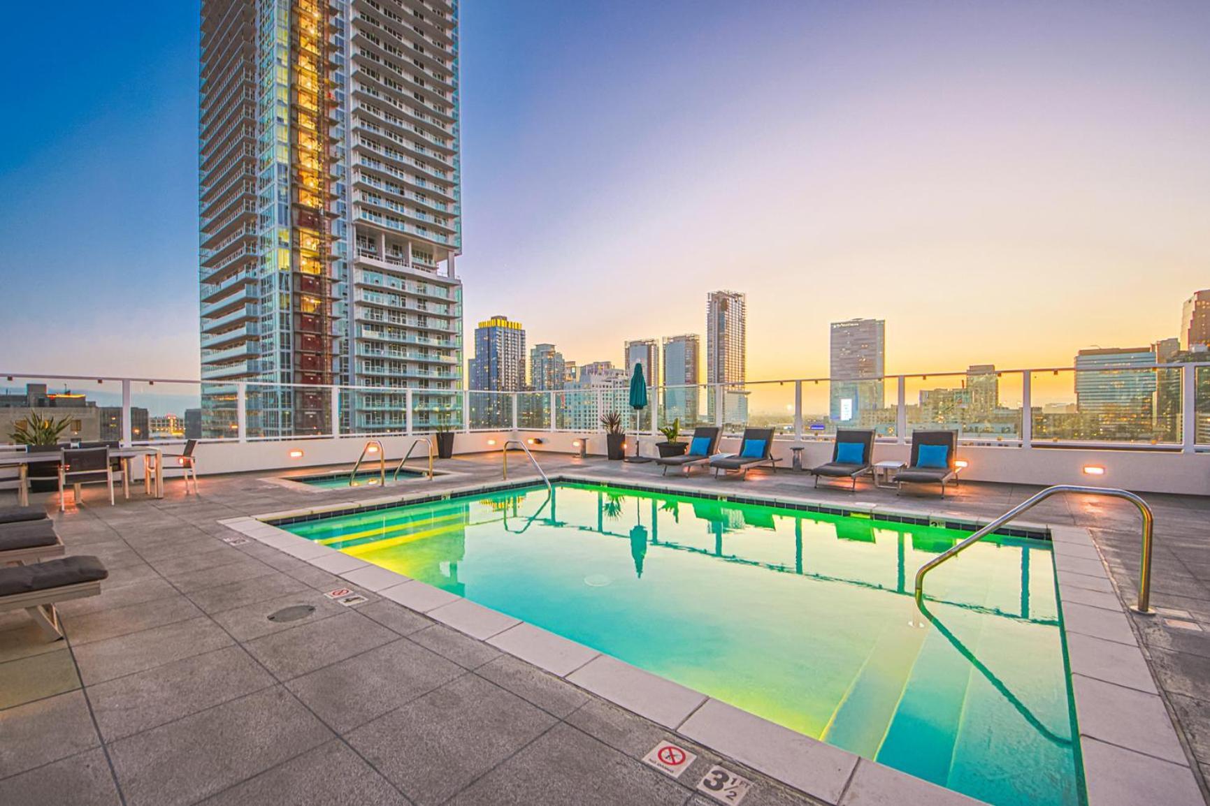 Stunning 1 Bdr 1 Bth, Pool, Jacuzzi Leilighet Los Angeles Eksteriør bilde