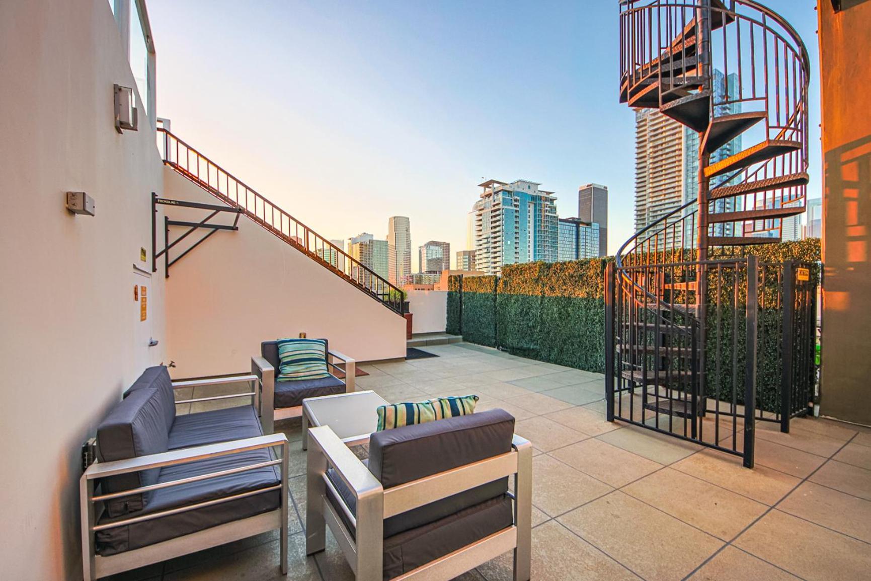Stunning 1 Bdr 1 Bth, Pool, Jacuzzi Leilighet Los Angeles Eksteriør bilde