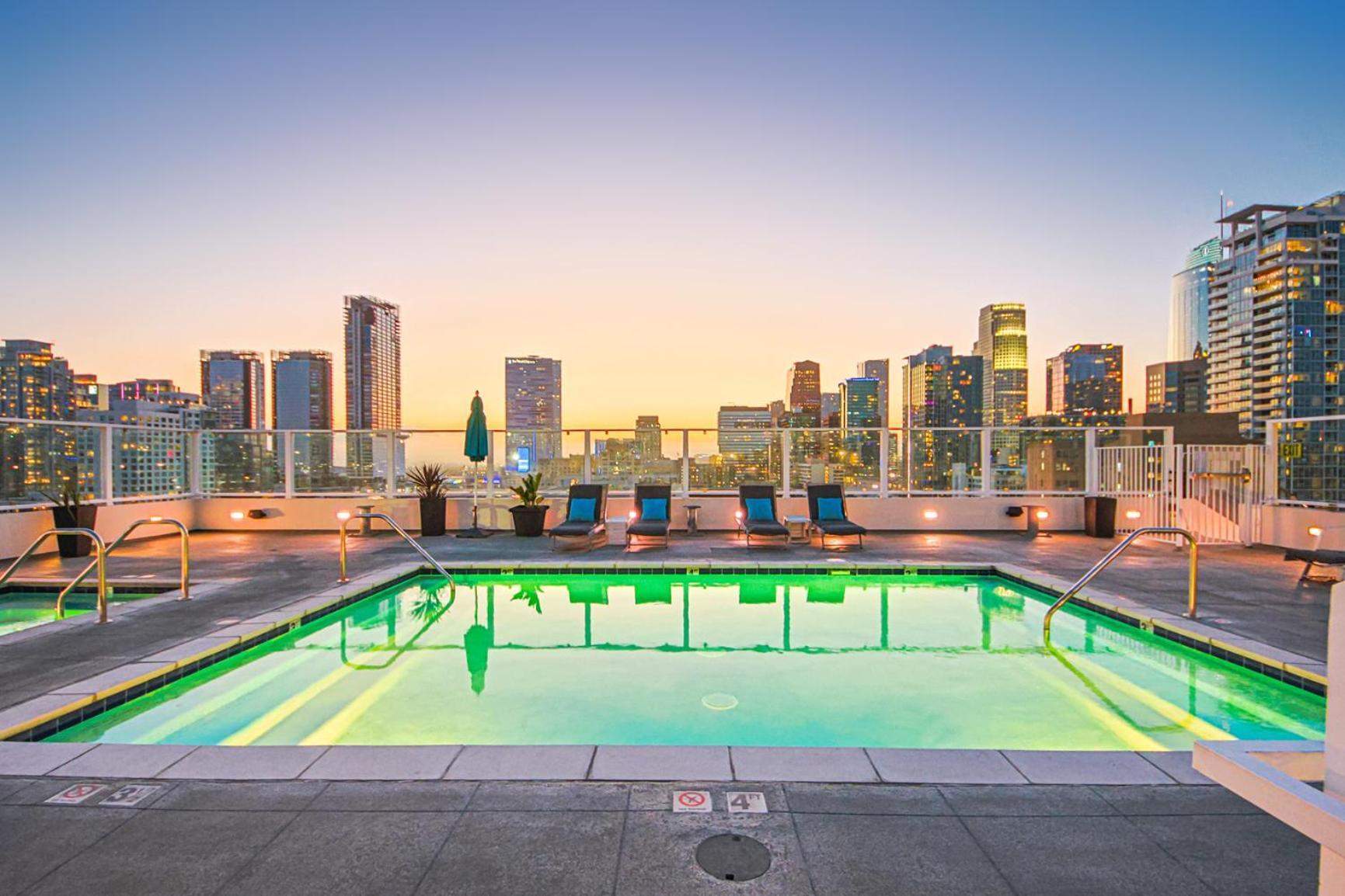 Stunning 1 Bdr 1 Bth, Pool, Jacuzzi Leilighet Los Angeles Eksteriør bilde