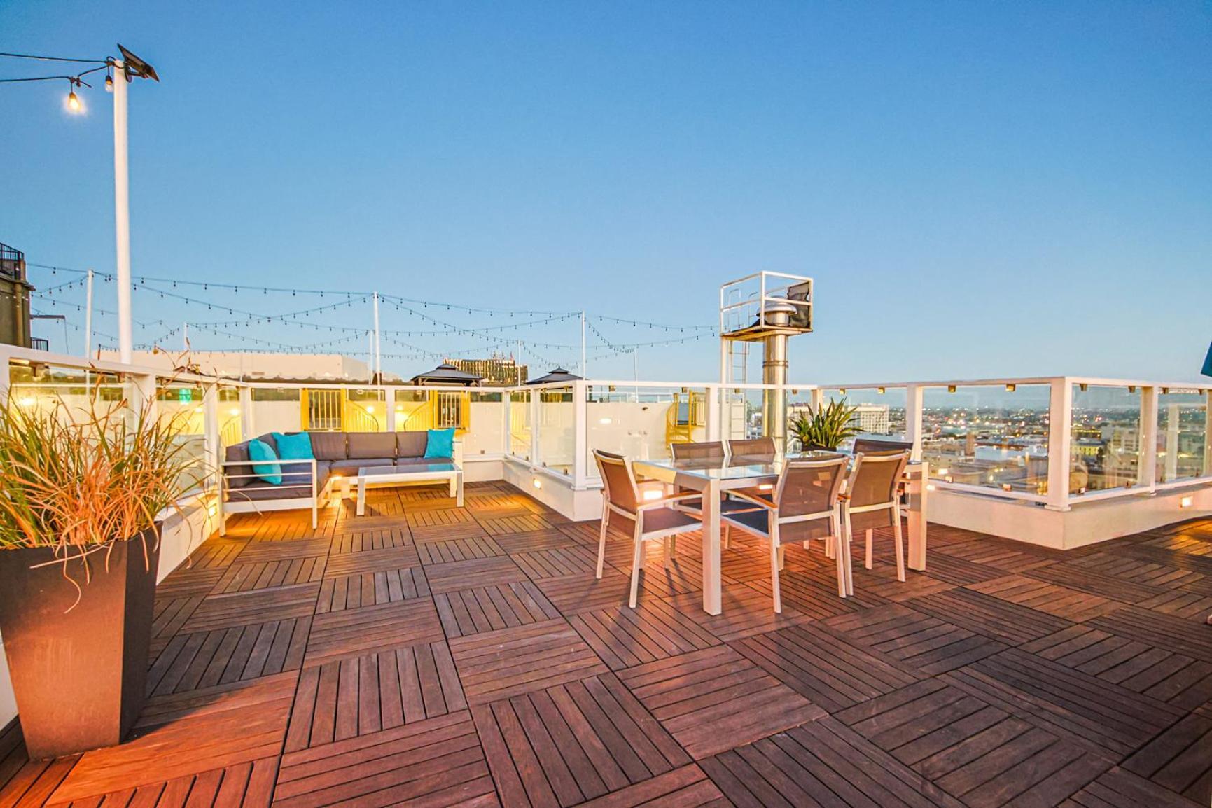 Stunning 1 Bdr 1 Bth, Pool, Jacuzzi Leilighet Los Angeles Eksteriør bilde